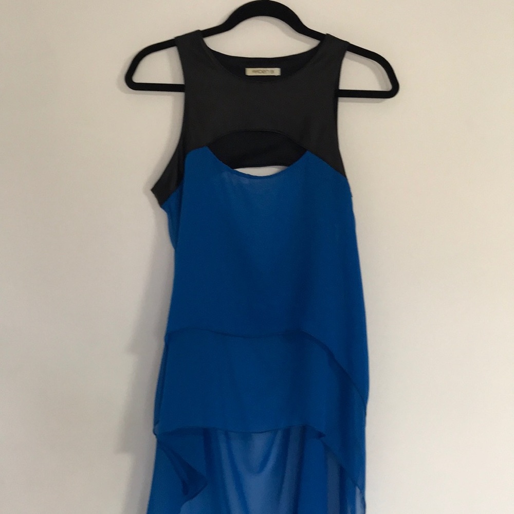 Cut out sheer sleeveless blouse blue